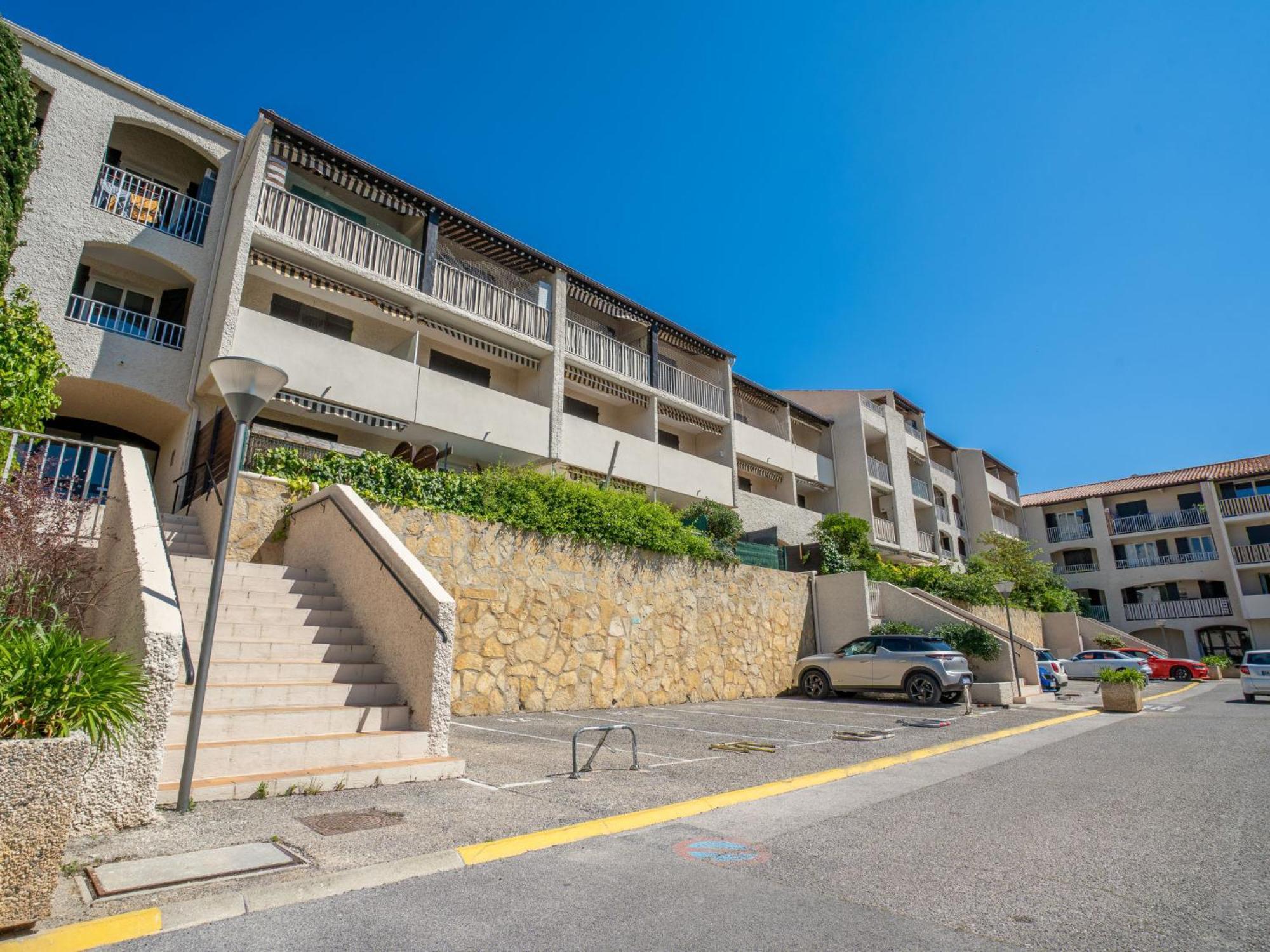 Apartment Les Aigues Marines-58 By Interhome 滨海圣西尔 外观 照片