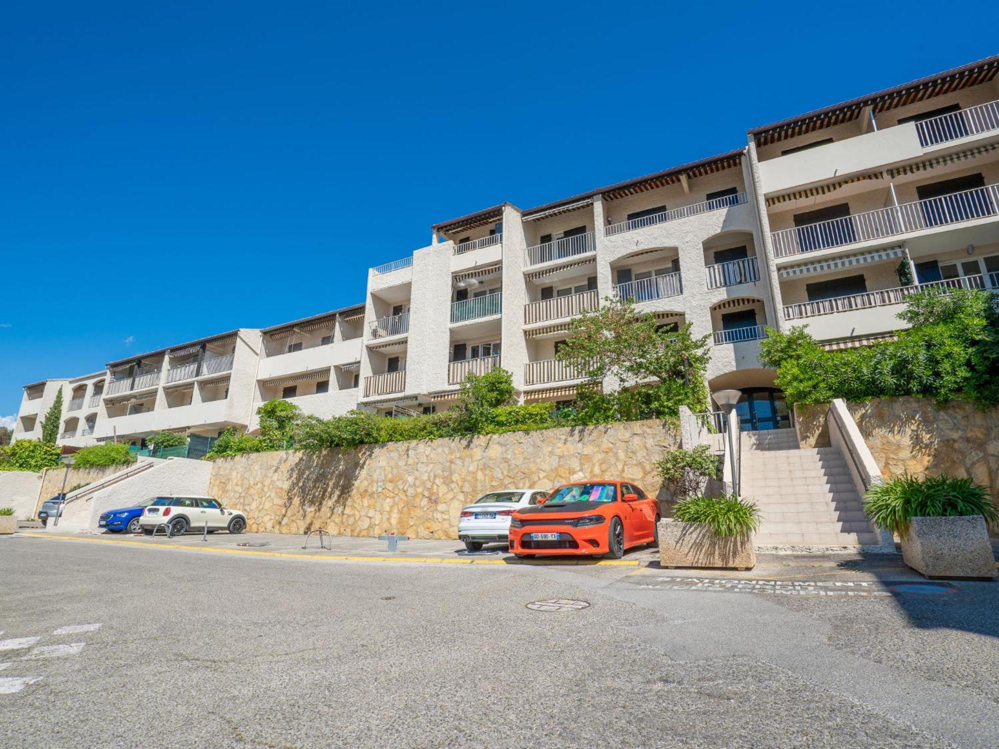 Apartment Les Aigues Marines-58 By Interhome 滨海圣西尔 外观 照片